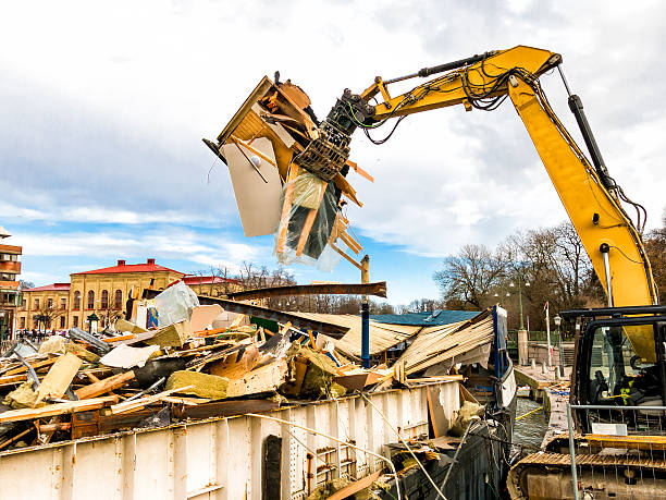 Best Junk Hauling Services  in Valinda, CA